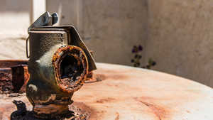 Descaler vs. Water Softener: What’s the Difference and Which One Do You Need?